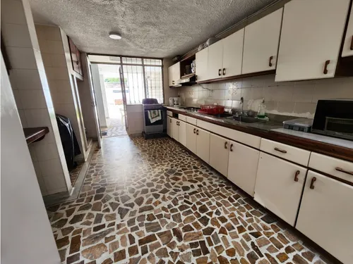 Venta Casa De 520mts2 En Ciudad Jardín, Sur De Cali 8850.