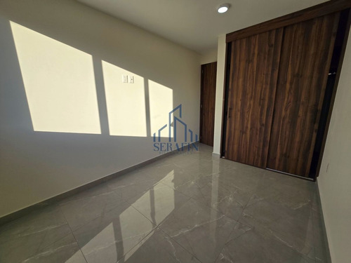 Departamento En Venta A 2 Cuadras De Av. Santa Ursula, Coyoacan