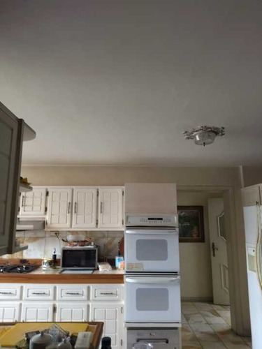 Imagen 16 de 24 de Vendo Ph 1100m2 7h/9b/2p Las Mercedes 2872