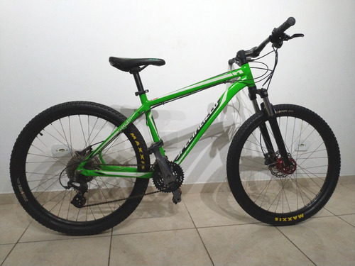 Bike Specialized Hardrock M/17.5 27velocidade