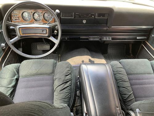 Jeep Grand Wagoneer