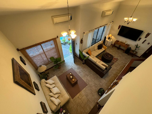 Hermosa Casa En Prebo Iii, Conjunto Cerrado (al)