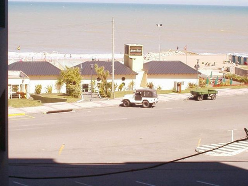 Imagen 3 de 12 de Alquiler Departamento 2 Amientes Miramar Frente Al Mar