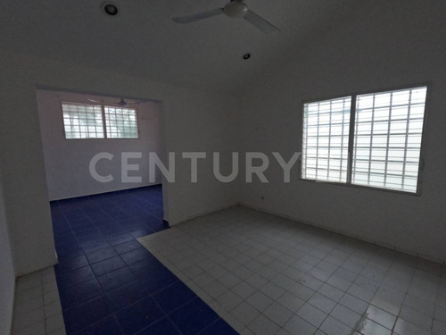 Casas En Renta Ubicada En C De Comercio Norte, Mérida Yucatán