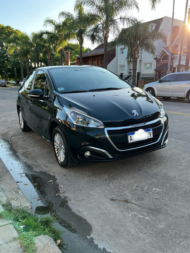 Peugeot 208 1.6 Allure Tiptronic