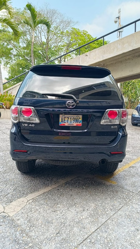 Imagen 16 de 18 de Toyota Fortuner