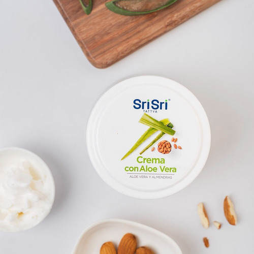 Imagen 3 de 4 de Crema Aloe Vera Y Aceite De Almendras Sri Sri Tattva X 150g Tipo De Envase Pote Fragancia Aloe Vera