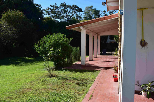 Imagen 9 de 30 de Casa Quinta Ranelagh Con Pileta Y Gran Parque