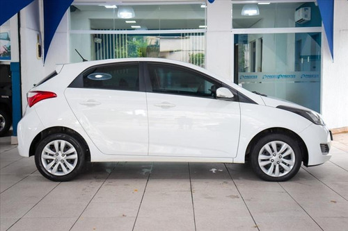 Imagem 8 de 14 de Hyundai Hb20 1.0 Comfort Plus 12v