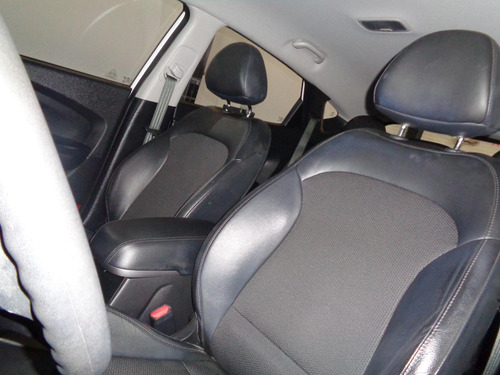 Imagem 14 de 15 de Hyundai Ix35 2.0 Gls Aut. Flex