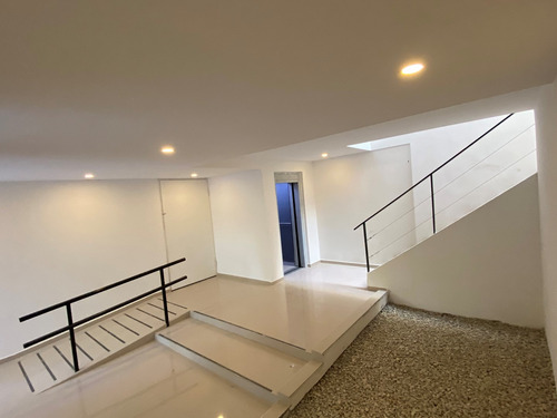 Monoambiente . Venta . Apto Crédito. Balcón . Saavedra .