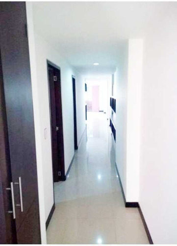 Imagen 7 de 14 de Apartamento En Venta En Laureles Santa Teresita