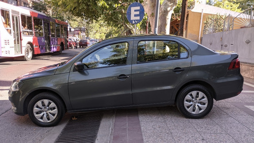 Imagen 23 de 25 de Volkswagen Voyage 2014 Unica Mano