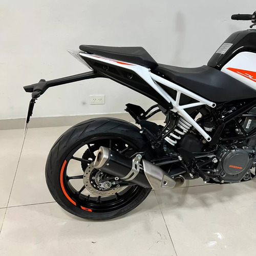 Ktm Duke 390 Line Nueva 2021 Usada Moto Naked