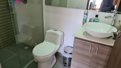 Imagen 16 de 24 de Apartamento En Arriendo Loma Del Escobero 622-17024