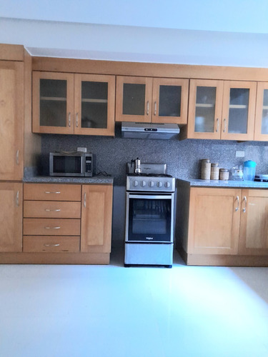 Imagen 4 de 7 de Apartamento Con Excelente Ubicación En La Zona Universitaria