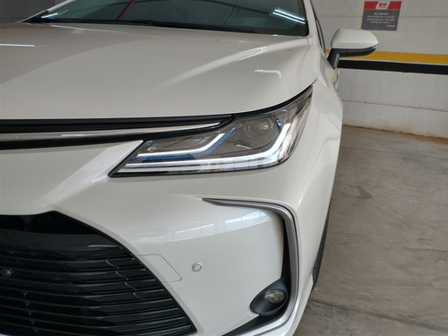 Toyota Corolla 1.8 Altis Premium Hybrid Flex Aut. 4p Hibrido