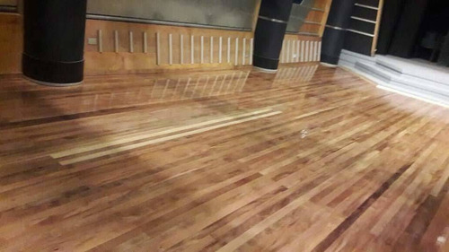 Imagen 5 de 10 de Pulido Y Vitrificado De Pisos De Madera Y Flotante