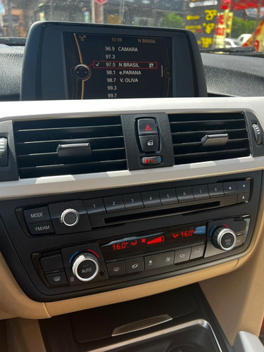 Imagem 12 de 14 de Bmw 320i - 2013/2014 2.0 16v Turbo Active Flex