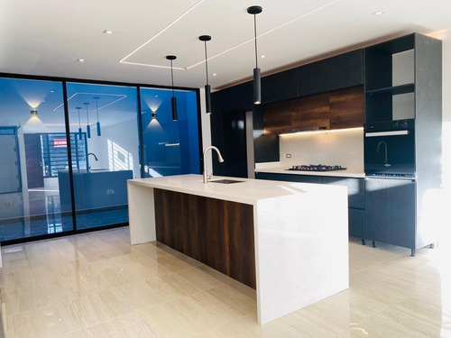 Imagen 6 de 14 de Se Vende Espectacular Casa Nueva