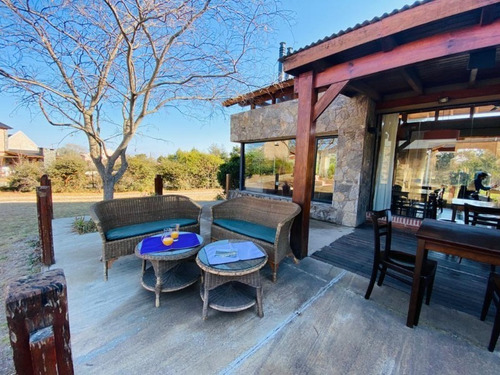 Venta De Vivienda Con Casa De Té En Villa General Belgrano - Inv0035