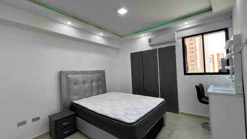Apartamento En Valle Blanco Res Estratofera Cod 25994 Bj