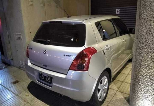 Imagen 4 de 19 de Suzuki Swift 2009 1.5 N