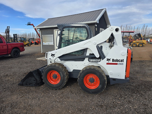 Minicargador Bobcat S650 Año 2012 Con Cabina Y A/c,