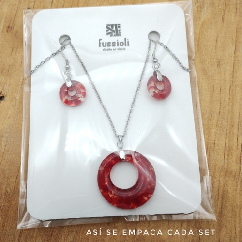 Imagen 5 de 7 de Set Collar Y Aretes Aura Con Dona De Vidrio Cadena De Acero