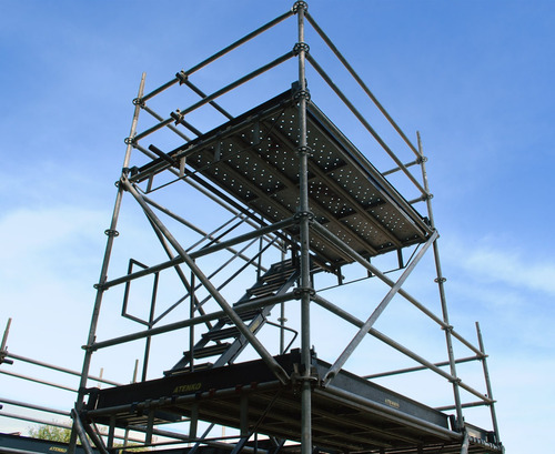 Alquiler De Escenarios Tarimas Pasarelas Estructuras Eventos