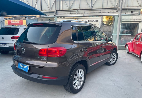 Imagem 4 de 13 de Volkswagen Tiguan 2.0 Tsi 2013