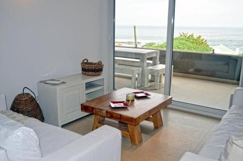 Apartamento En Alquiler Por Temporada De 3 Dormitorios En Manantiales