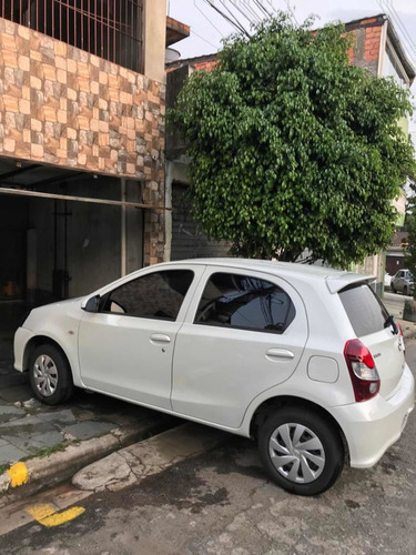 Imagem 3 de 6 de Toyota Etios 2020 1.3 16v X 5p