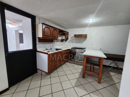 Casa En Venta En Col. Volcanes De Cuautla Apta A Créditos Con 3 Recamaras Amplias