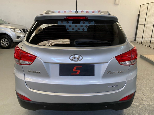 Imagen 5 de 18 de Hyundai Tucson 2.0 4×2 Gl At 2014