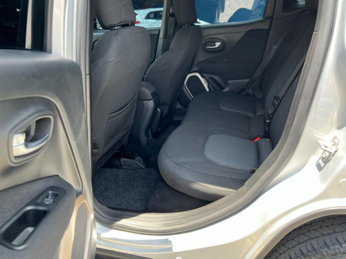 Imagem 8 de 18 de Jeep Renegade 1.8 Sport Flex Aut. 5p