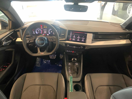 Imagen 5 de 8 de Audi A1 2.0 Tfsi 40 S Line Sb