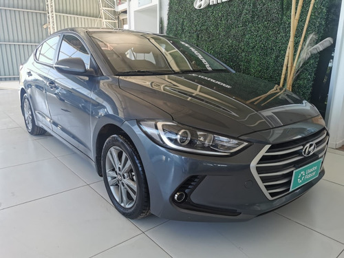 Hyundai Elantra 1.8 Gls 2016