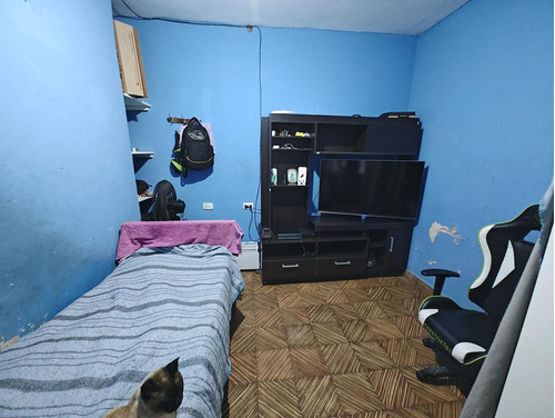 Casa En Venta En Isidro Casanova