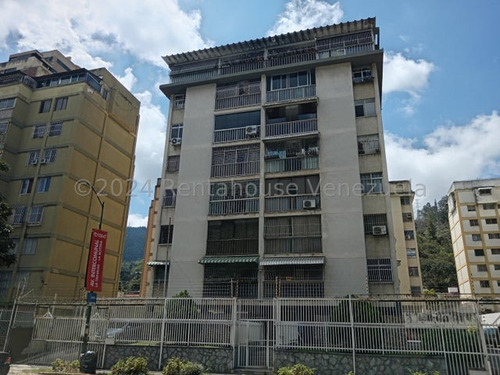 Mls #24-24755 Apartamento En Venta-urb. La Trinidad