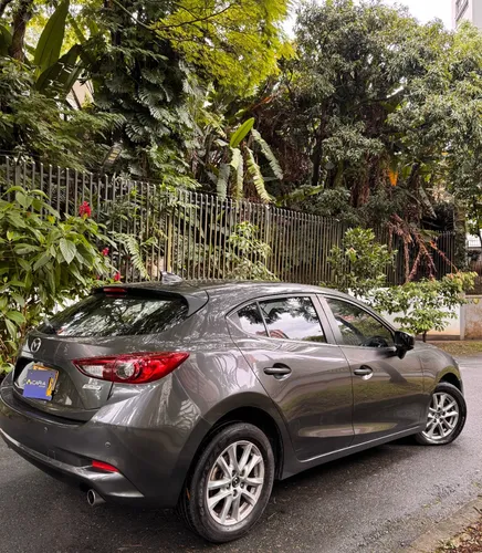 Mazda 3 2.0 Touring At