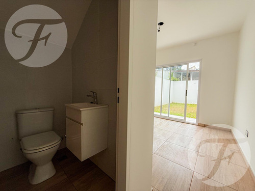 Venta En Bloque - Complejo De 3 Duplex - Castelar Sur
