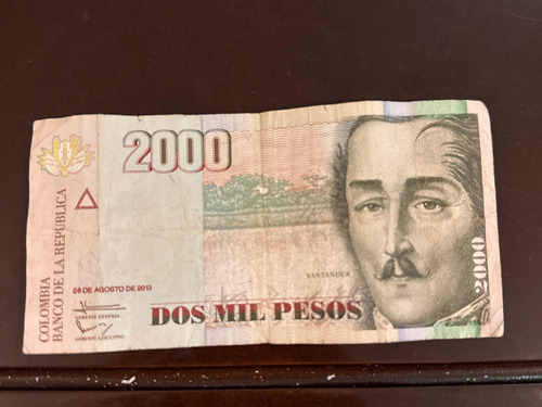 Billete De 2000 Pesos Colombianos Año 2013