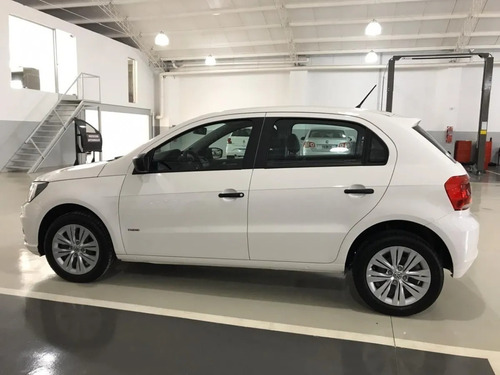 Volkswagen Gol Trend 1.6 Trendline 101cv At ( Automatico )