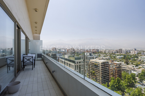 Amoblado En Moderno Edificio, Gastos Comunes Incluidos
