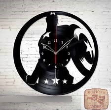 Reloj Corte Laser 0751 Capitan America Silueta Torso