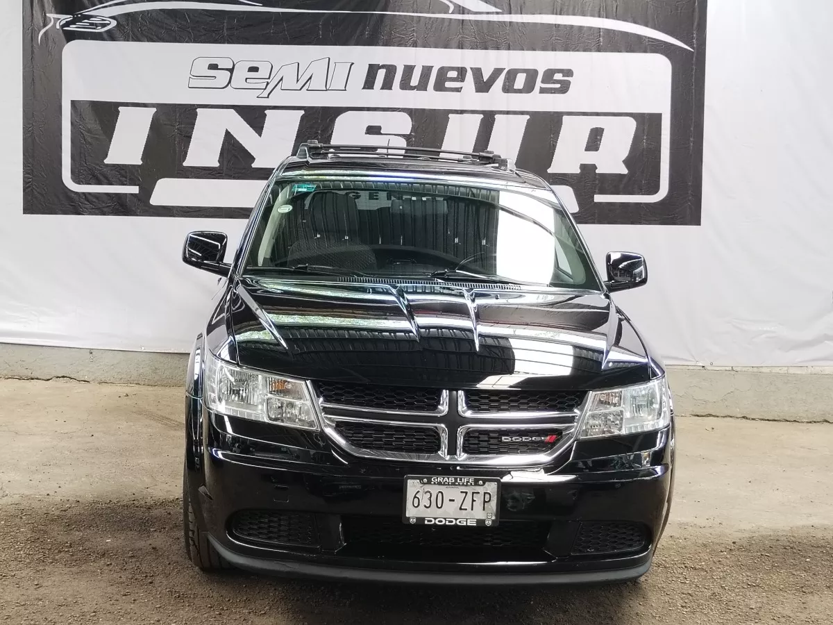 Dodge Journey 2.4 Sxt 7 Pasajeros Plus Mt