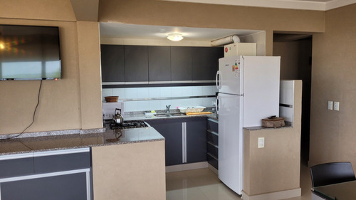 Imagen 5 de 16 de Villa Gesell- Excelente Departamento 2 Ambientes - Sobre Playa