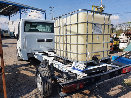 Imagen 6 de 13 de Ford Transit Chasis Diesel 2011