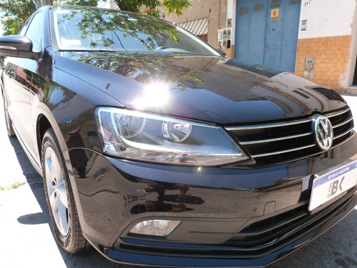 Vento 2.5 Triptronic 2015 Impecable